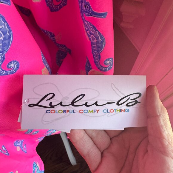 Lulu B Seahorse Tunic - Picture 6 of 6